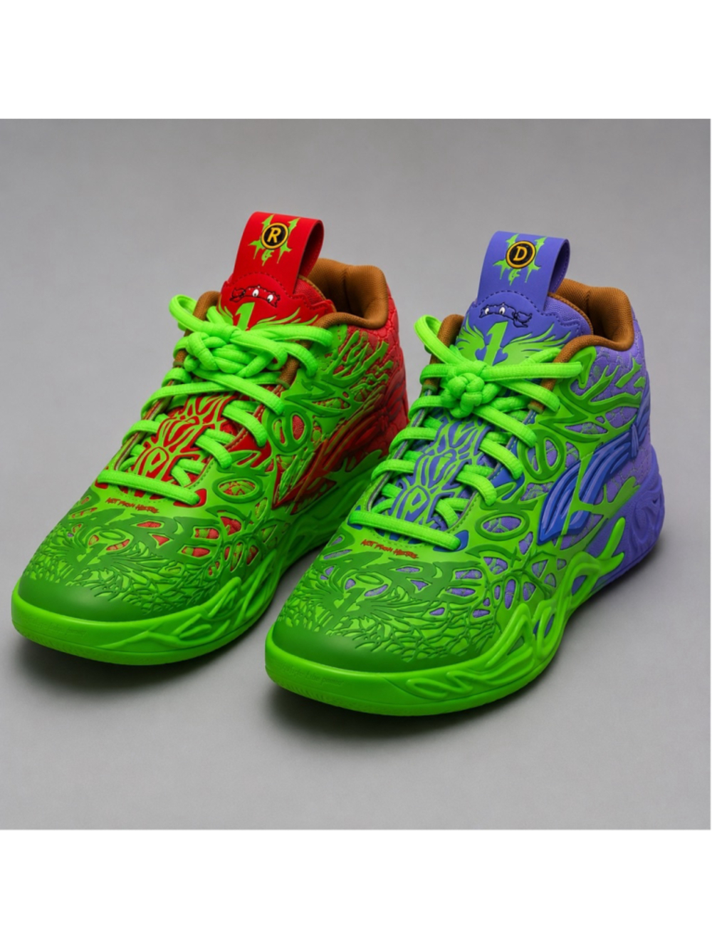 312055-01 Teenage Mutant Ninja Turtles Puma MB.04 Raphael & Donatello Sz 9.5